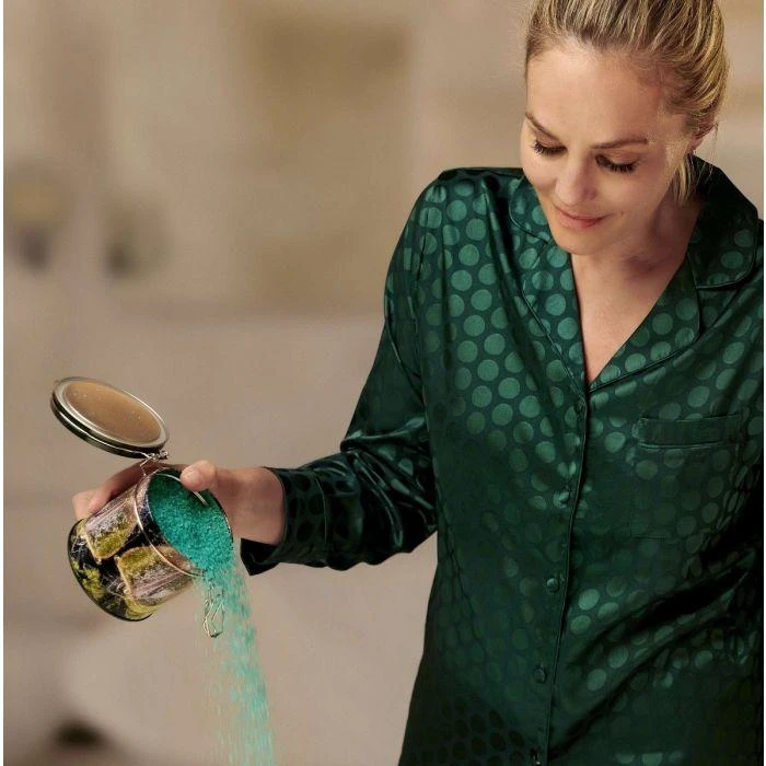 Revitalising Bath Salts - Image 2